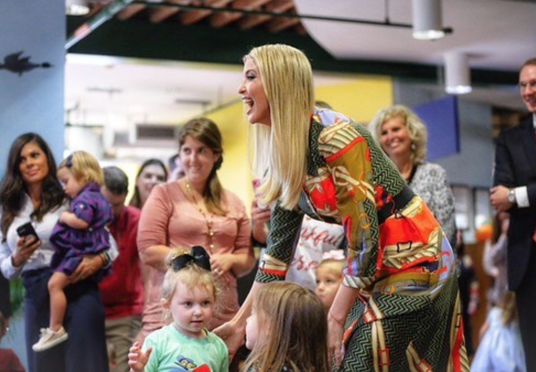 Ivanka Trump con vestido de Zara