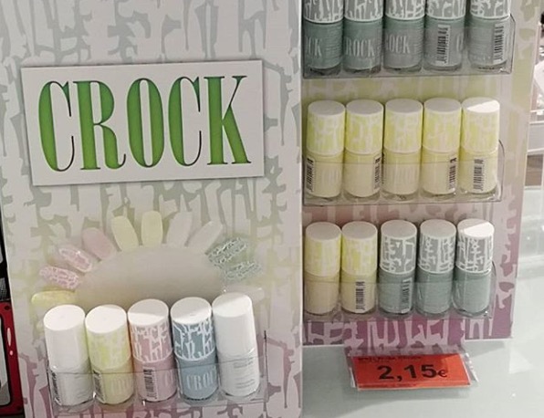 Tendencia de uñas Crock