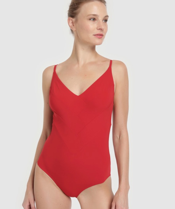 LOUBañador de mujer Lou rojo sin aros por 57,60€.