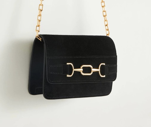 -Bolso pequeño negro de piel de colgar con flecos con un precio de39,99 euros19,99 euros.