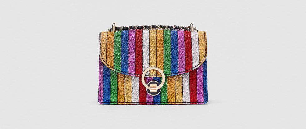 Bolso arcoíris de Zara