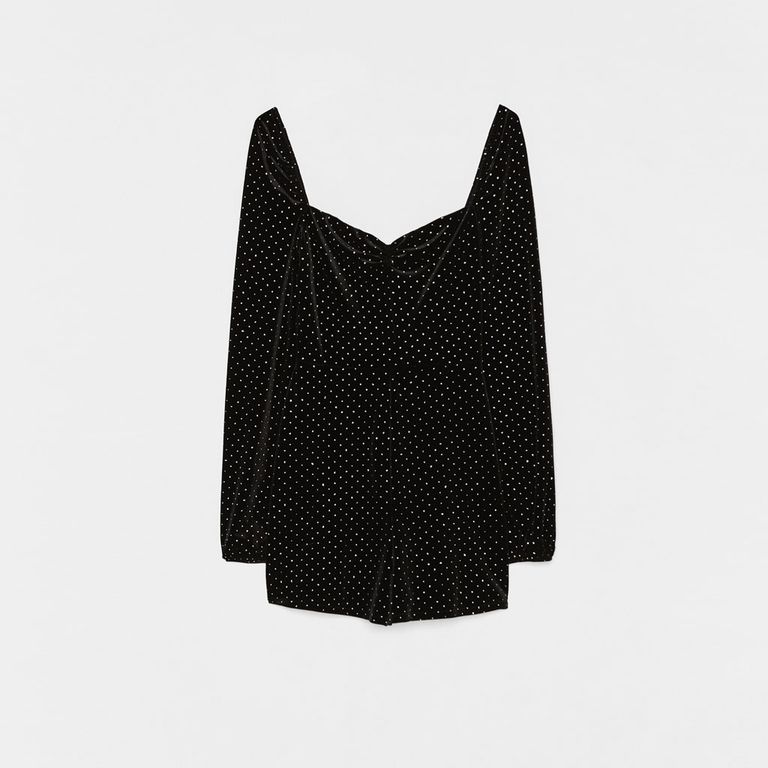 Mono de terciopelo de Bershka