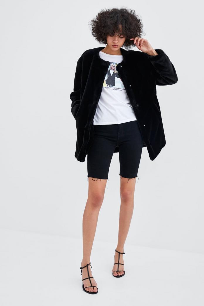 Abrigos en Zara por 25.99 euros