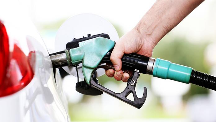 El lunes, mejor día para echar gasolina: ¿Por qué?