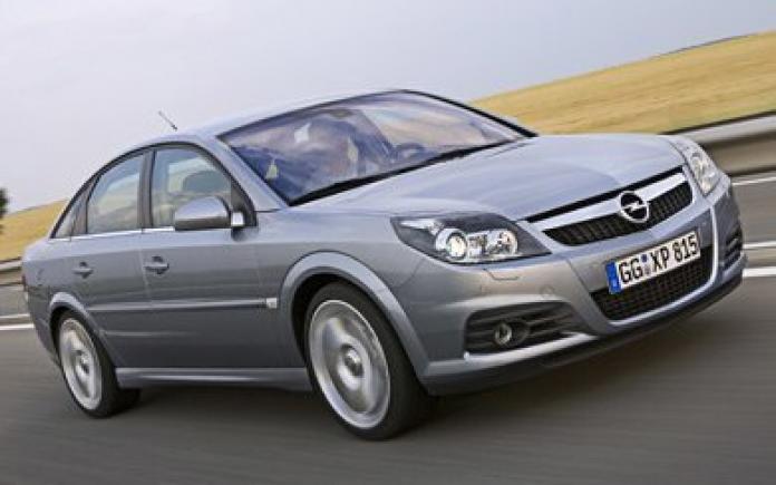 ¿Tu coche es alguno de estos modelos? Esto pasa con el velocímetro y su velocidad real