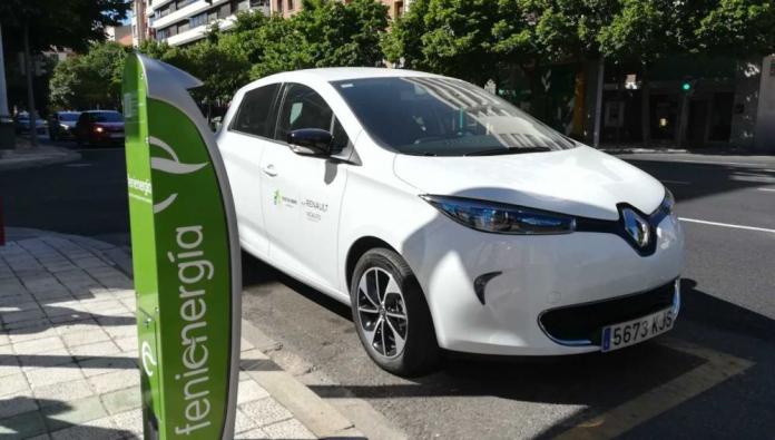 Actualidad de Motor: comparativa contaminación coches eléctricos vs coches diésel 