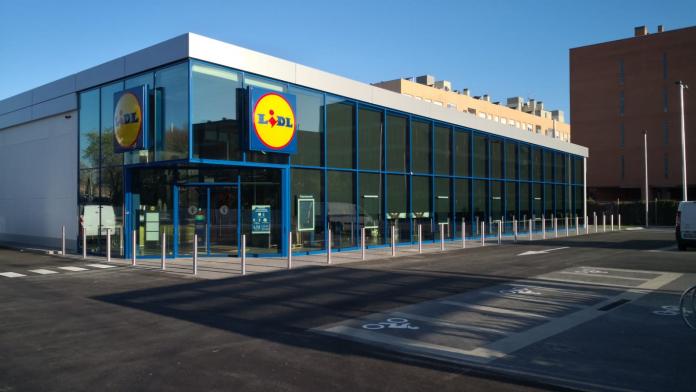 Lidl: zapatero giratorio