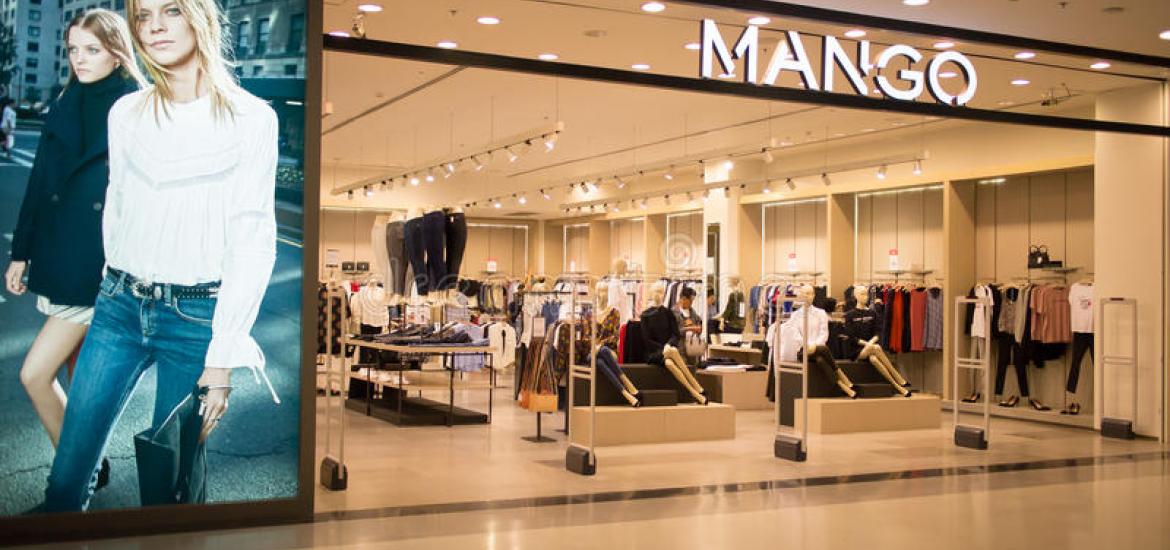 Entrada a una tienda de Mango