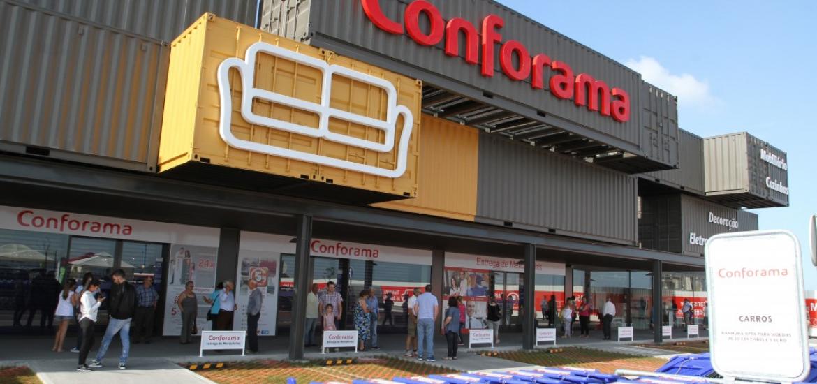Los tres mejores sofás que oferta Conforama