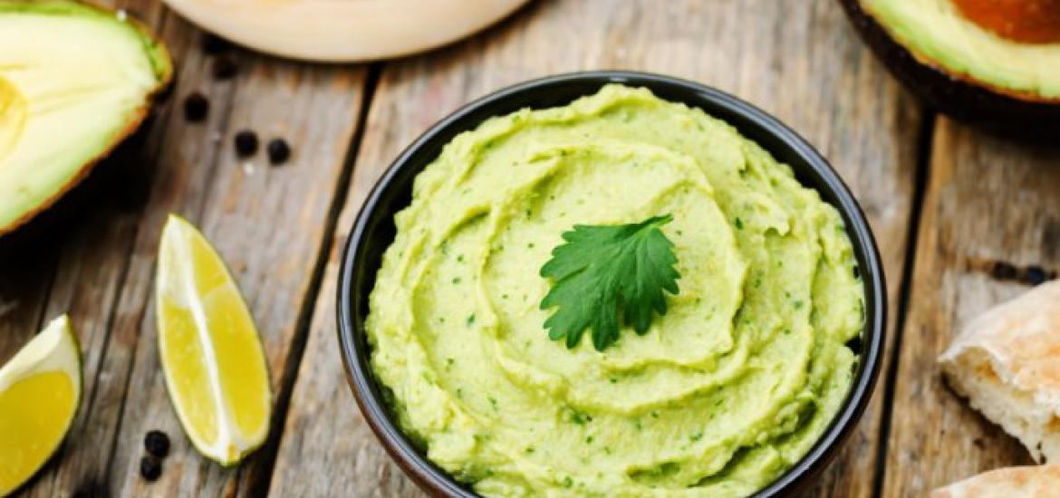 Nuevo hummus de aguacate que ya se agota en los supermercados