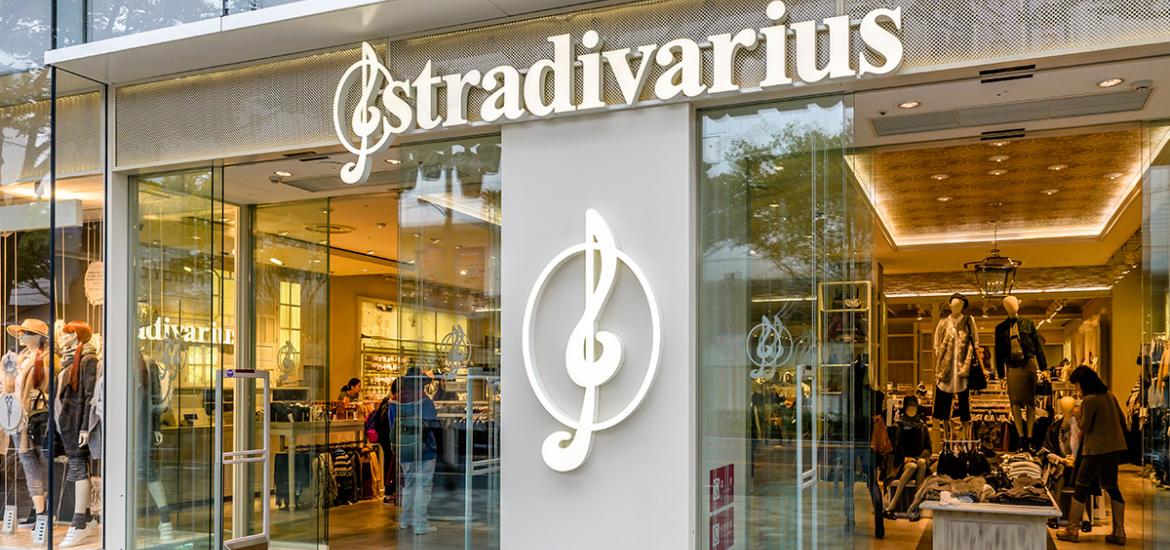 Vestido de Stradivarius