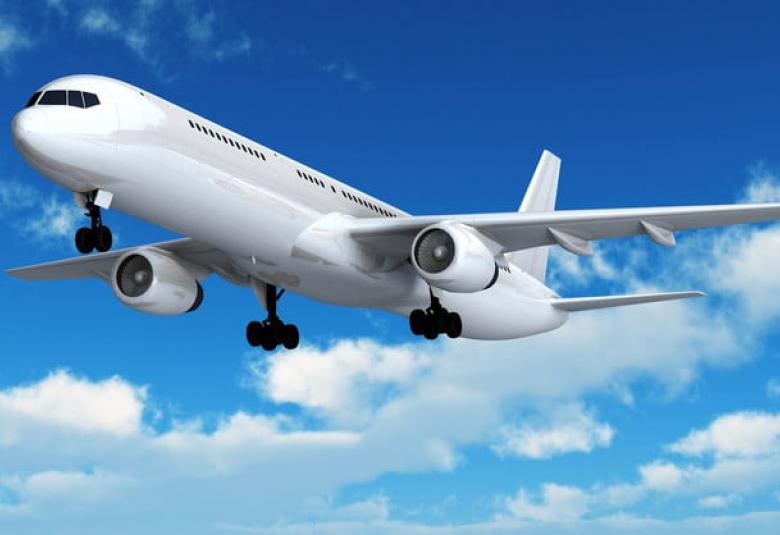 vuelos baratos en agosto: chollos de última hora desde Madrid, Barcelona, Valencia, Bilbao, A Coruña y Málaga