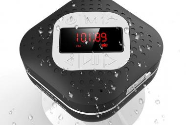 La radio impermeable para la ducha con la que hablar por teléfono o cantar con la radio a través de Amazon