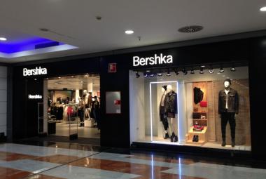 Bershka busca empleados en Andalucía