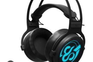 Los auriculares de PcComponentes, ideales para la música en 8D