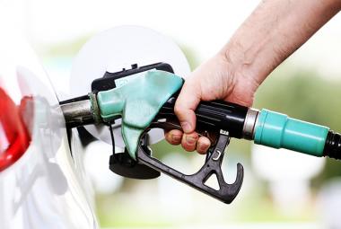 El lunes, mejor día para echar gasolina: ¿Por qué?