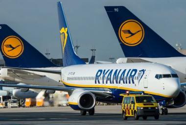 Trabajar en Ryanair: 150 ofertas de empleo 