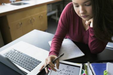 Estudiar con el ordenador portátil