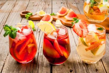 Mercadona: agua con sabores a frutos rojos y limón de Hacendado