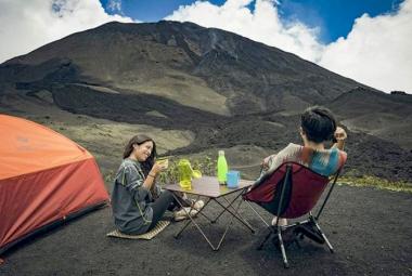 mesa de camping en Carrefour